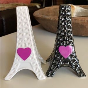 NEW Eiffel Tower salt and pepper shakers